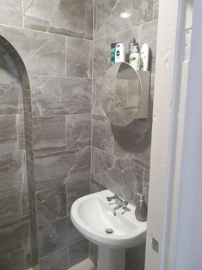 En Suite Bedrooms, Heaton, Newcastle Exterior photo
